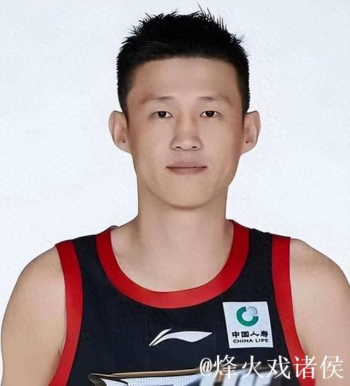 媒体人周鹏:第三节比赛未结束,广厦潜力赛球员已开始热身 媒体人周鹏:第三节比赛未结束,广厦潜力赛球员已开始热身