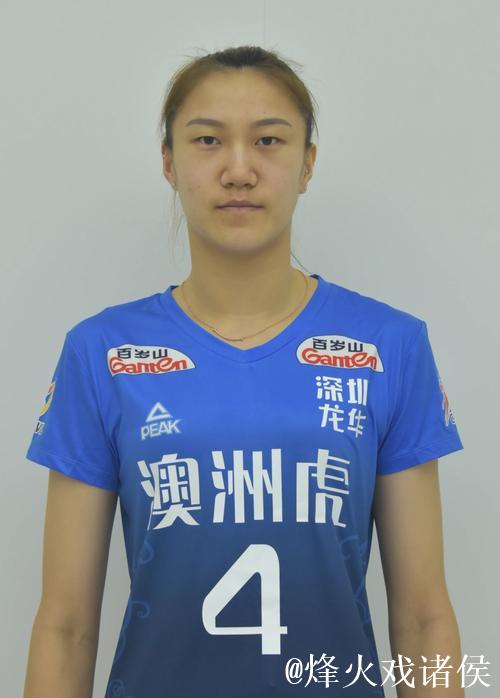 深圳热身,董铭霄站在接应位!外教看中她但为何天津不给她机会? 深圳热身,董铭霄站在接应位!外教看中她但为何天津不给她机会?