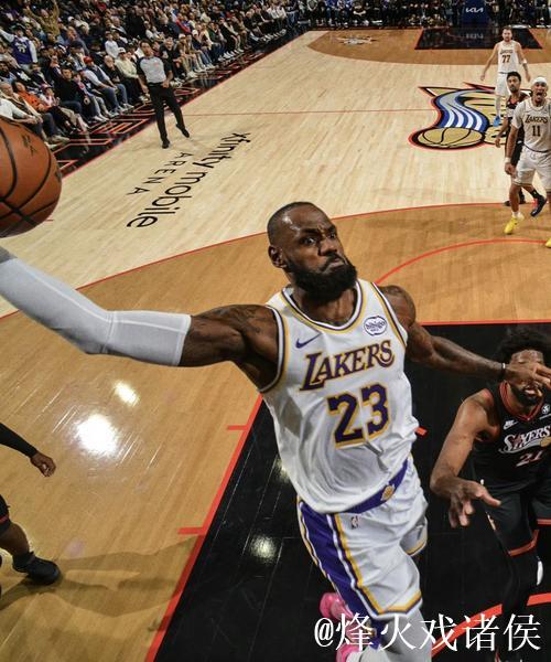 末节12分3助攻!原来不是詹姆斯不行了,而是他在解锁奥运会模式 末节12分3助攻!原来不是詹姆斯不行了,而是他在解锁奥运会模式